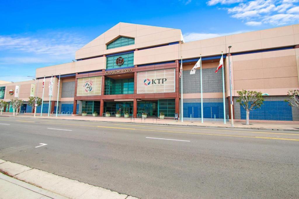 Rotex Western (adults Only) 2* Los Angeles